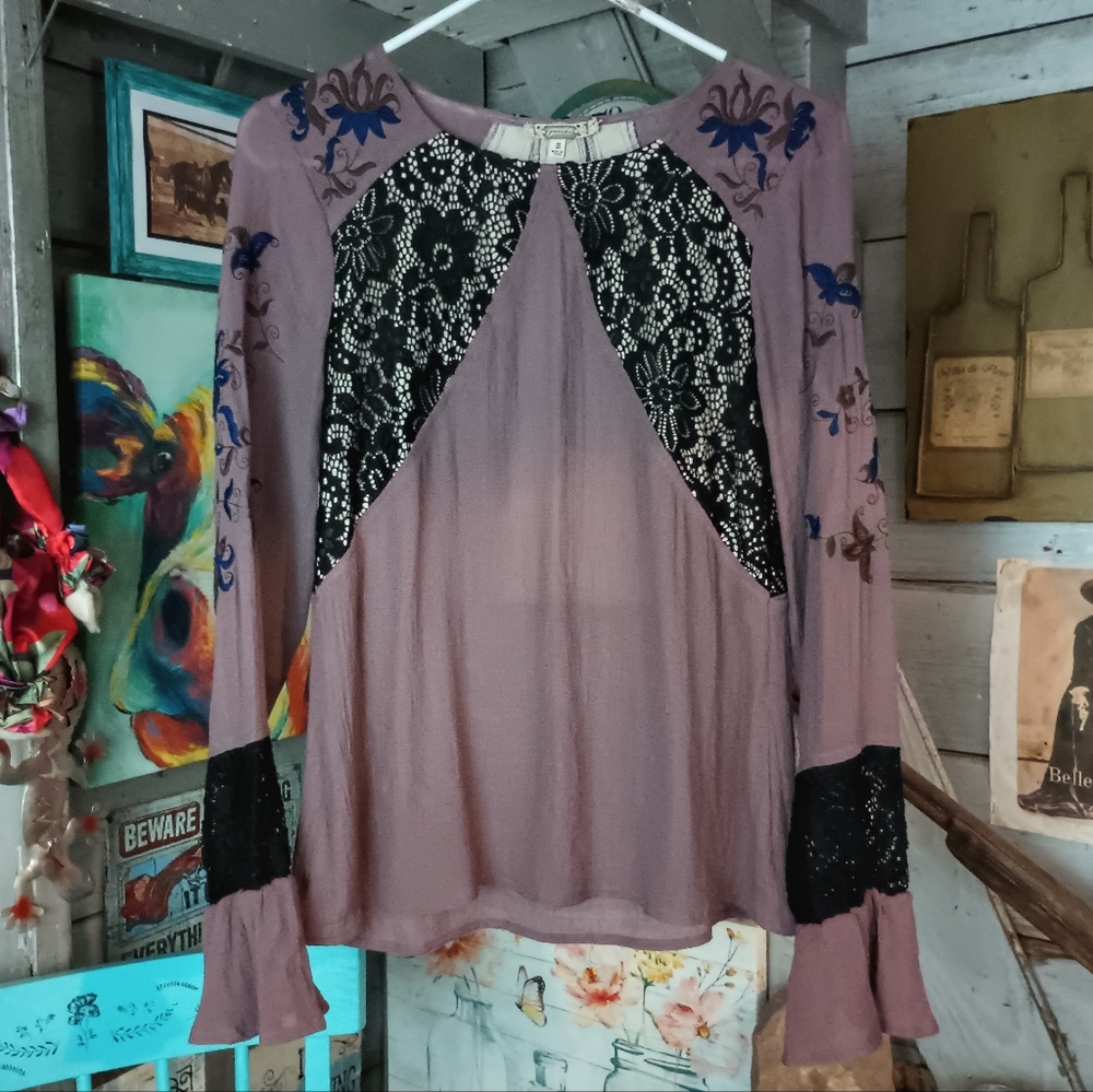 gimmicks top